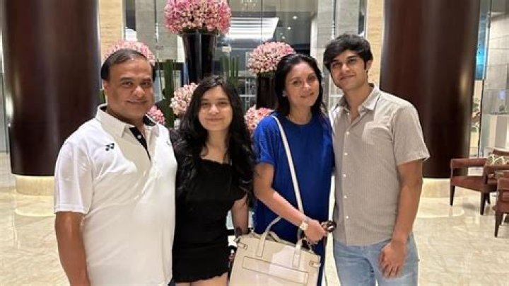 Capturing Moments: The Heartwarming Hemant Shah Family Photos
