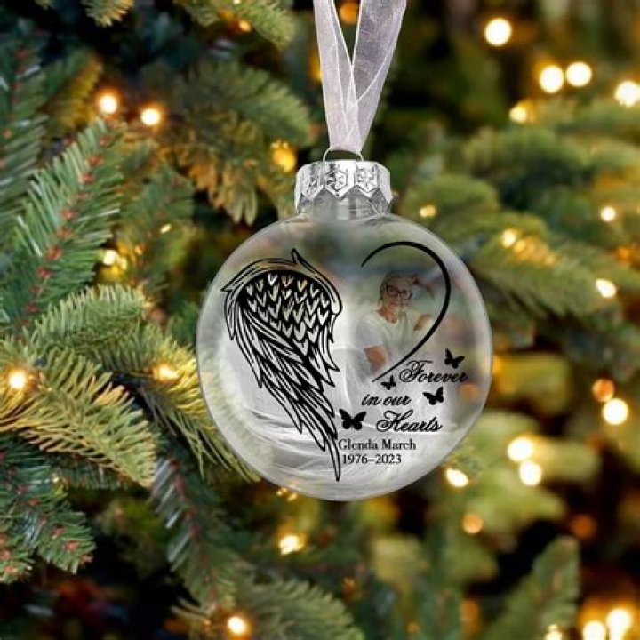 Creating Lasting Memories: Christmas Ornaments For Deceased Loved Ones