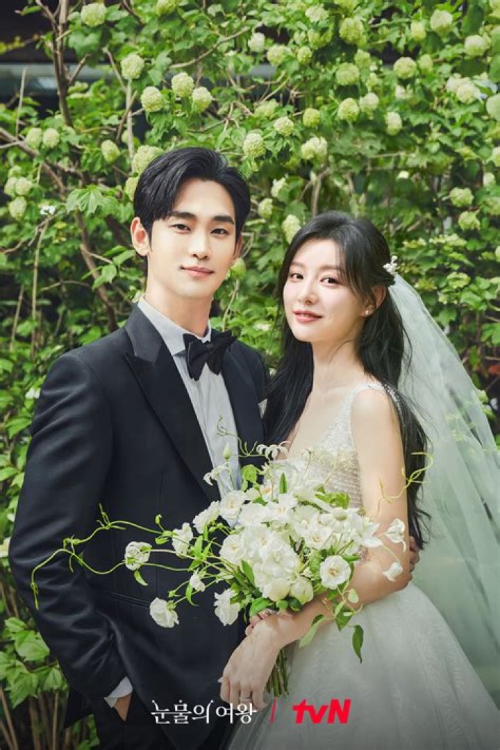 Did Kim Soo Hyun And Seo Ye Ji Date? Unraveling The Rumors