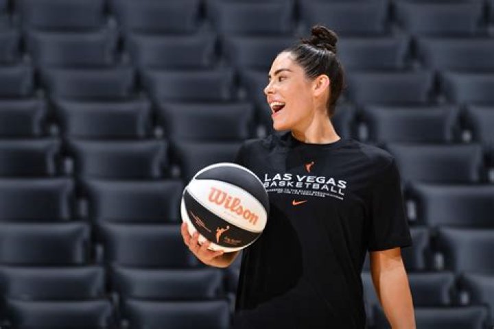 Discovering The Height Of Kelsey Plum: An In-Depth Look
