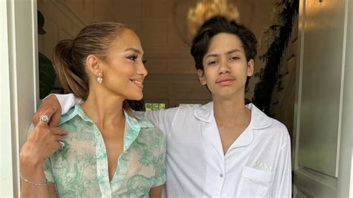 Exploring The Family Ties Of Marc Anthony: Does He Have Siblings?