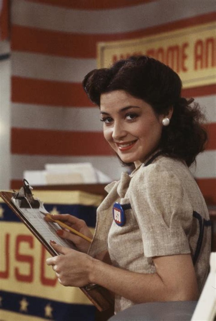Exploring The Multifaceted Career Of Actress Annie Potts