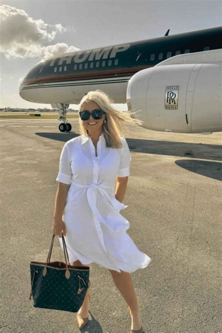 How Tall Is Karoline Leavitt In 2023?