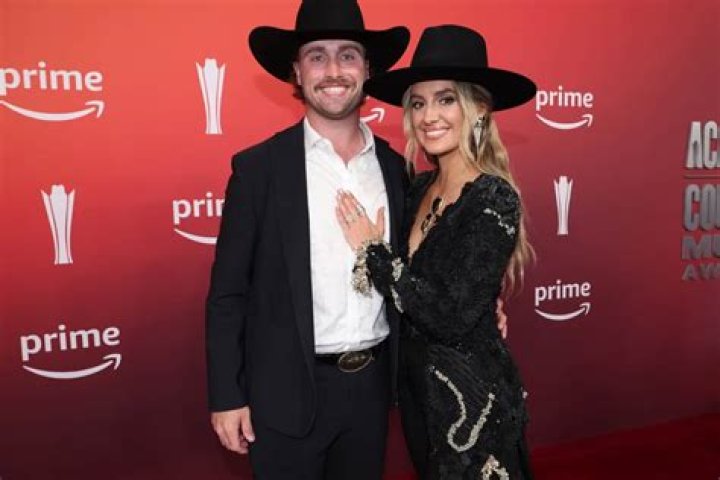 Is Lainey Wilson Married? Unveiling The Country Star's Relationship Status