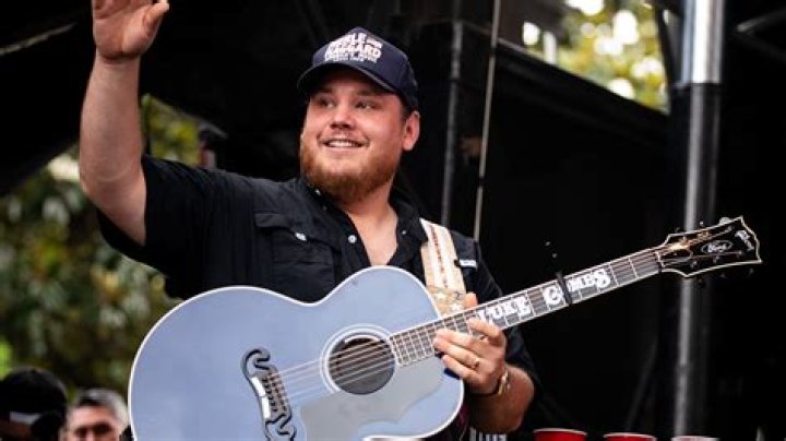 Luke Combs And His Connection To Trump: A Closer Look