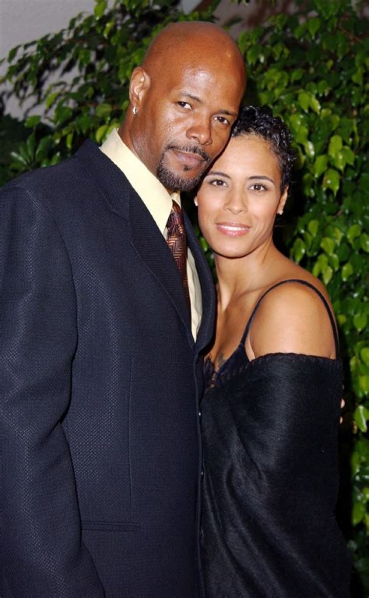 Marlon Wayans' Wife: Unveiling The Mystery Of His Partner