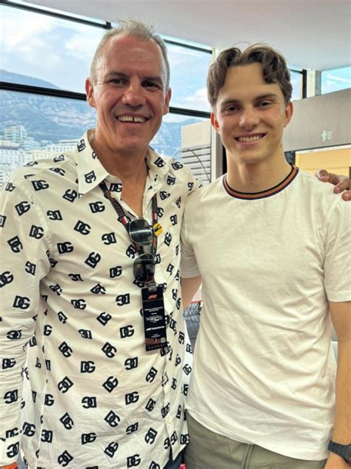 Oscar's Winning Father | Insights Into Piastri's Dad's Influence