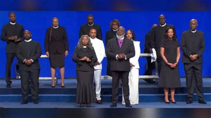 TD Jakes' Surprising Decision: Has He Stepped Down From Ministry?