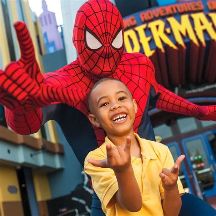 The Amazing Adventures Of Sophie Rain In The Spiderman Bideo