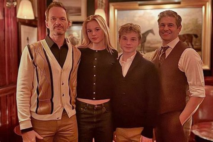 Ultimate Guide: Exploring Vince Neil's Paternity Journey