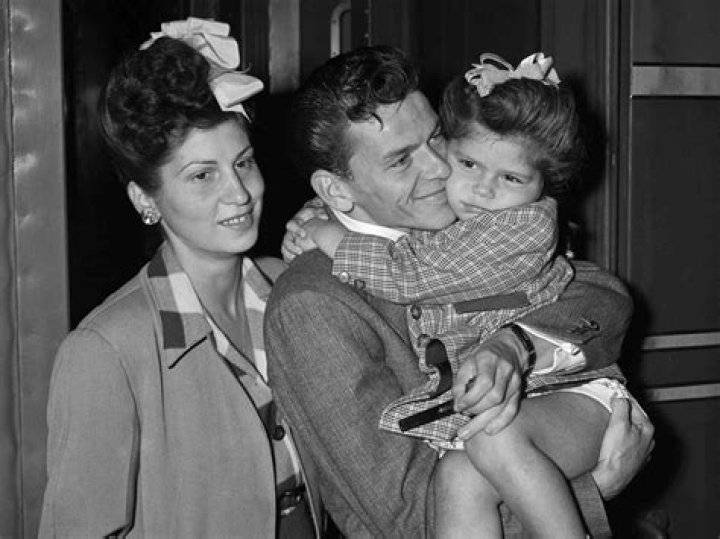 Unraveling The Family Ties: Is Nancy Sinatra Related To Frank Sinatra?