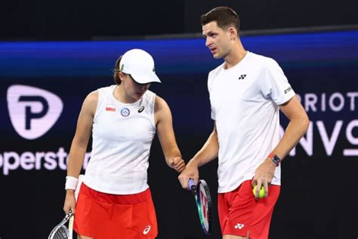 Unraveling The Iga Swiatek And Hubert Hurkacz Relationship: A Tale Of Friendship And Tennis