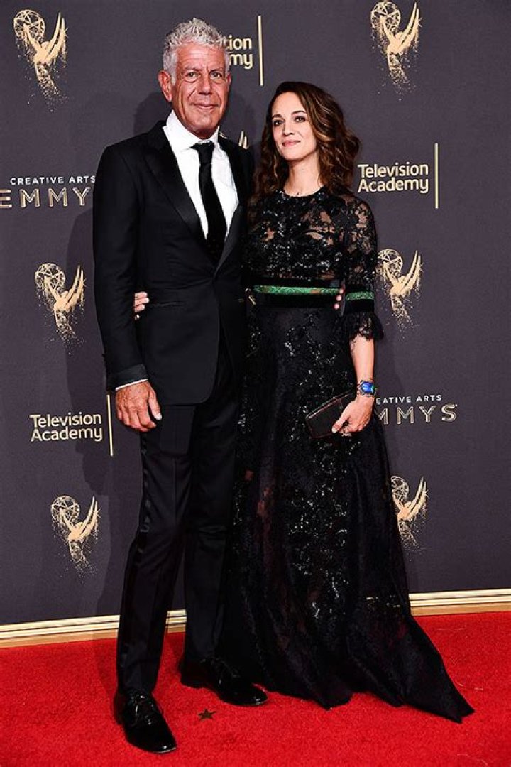 Unveiling The Life Of Anthony Bourdain’s Daughter: What Does She Do?