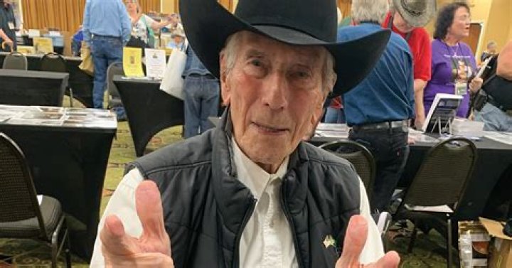 Unveiling The Life Of Robert Fuller: A Journey Through Time