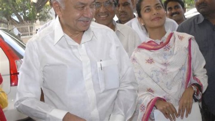 Unveiling The Life Of Sushilkumar Shinde's Grandson