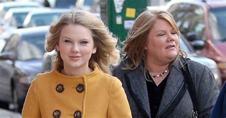 Unveiling The Truth: Is Taylor Swift's Mom Alive?
