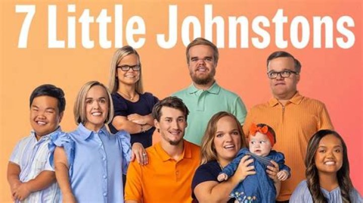 Welcome To The World: The 7 Little Johnstons' New Baby Brother