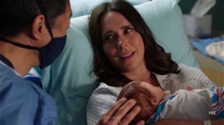When Does Maddie Have Her Baby In 911?