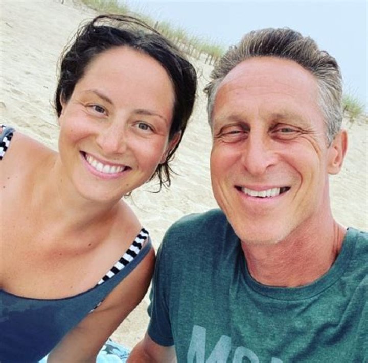 Who Was Dr. Mark Hyman's First Wife?